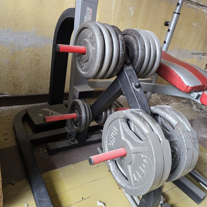 Фитнес  уреди с тежести