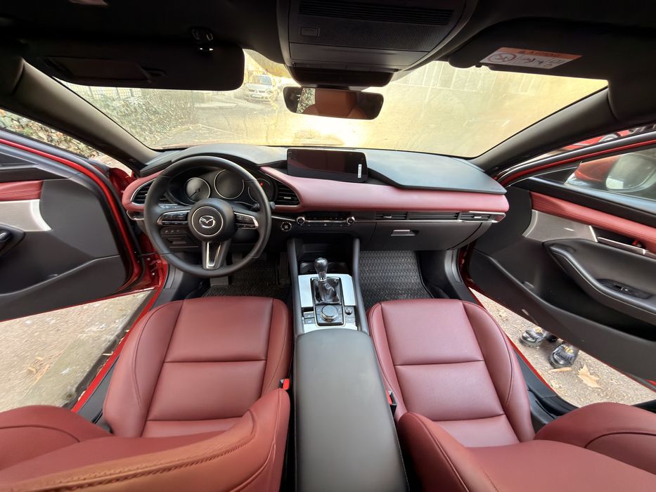 Vand mazda 3 TAKUMI 2000km