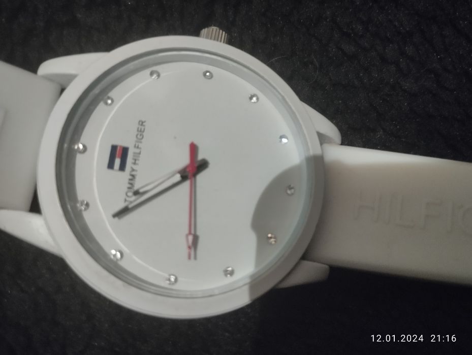 Продам часы механические