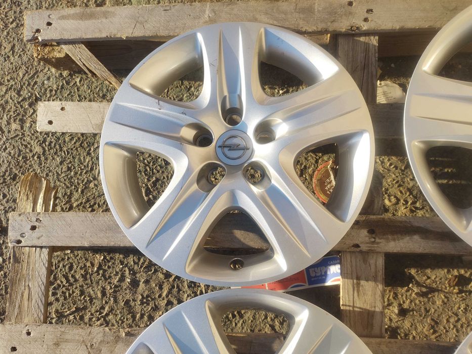 16 цола Тасове Opel Astra H Zafira B Meriva B Опел Астра 5х110