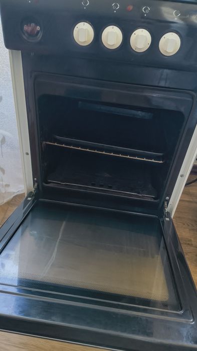 Плита с духовкой