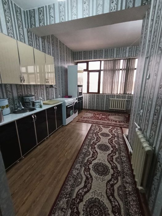 Срочно сотилади квартира