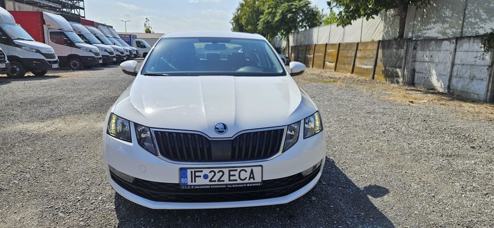 Skoda Octavia 1.6 TDI DSG Style