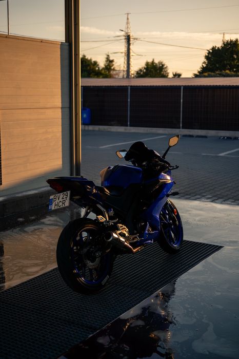 Yamaha yzf r125