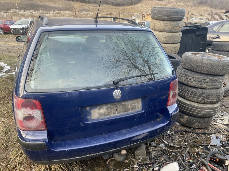 Dezmembrez passat B5.5