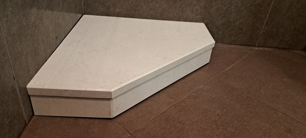 Рафтове от мраморизиран варовик