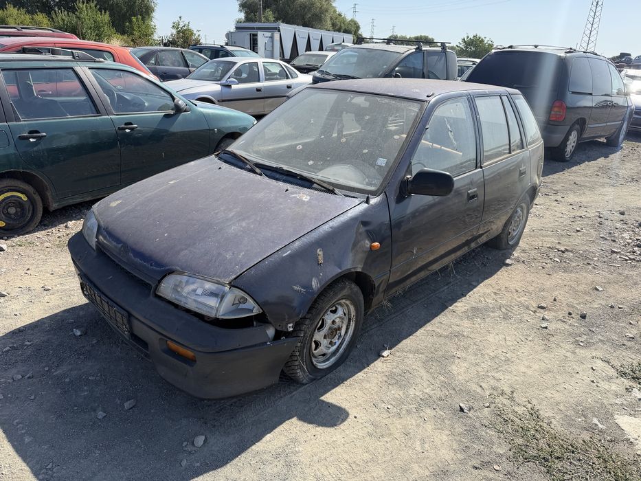 Suzuki Swift 1.0 бензин 50 hp. G10A 1993г. на части
