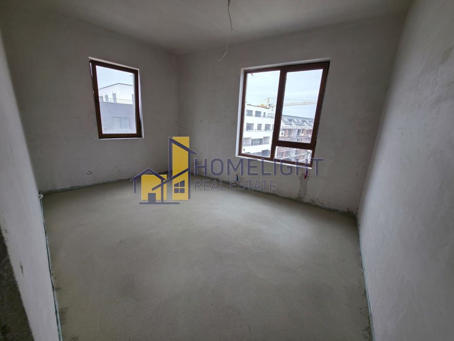 Продава се Четиристаен апартамент в София, Малинова долина - 123 кв.м за 2004 €/кв.м - Снимка #1