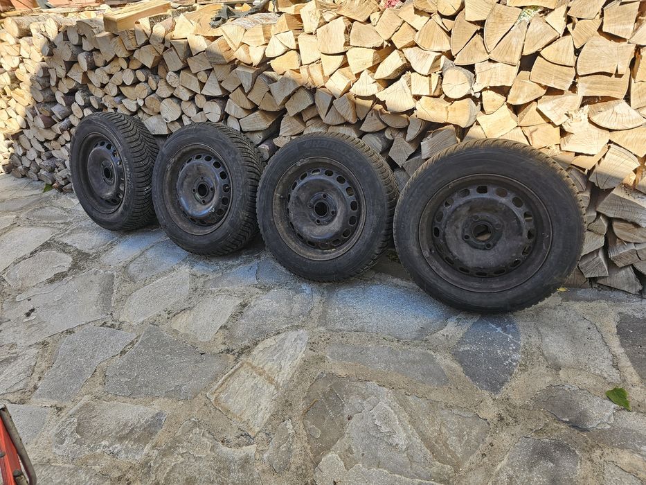 Зимни гуми Hankook с железни джанти 185 65 15