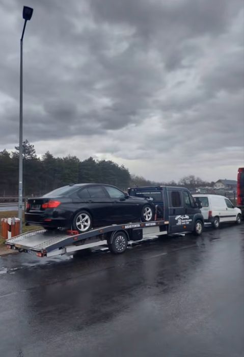 Ofer servicii non-stop de tractari auto