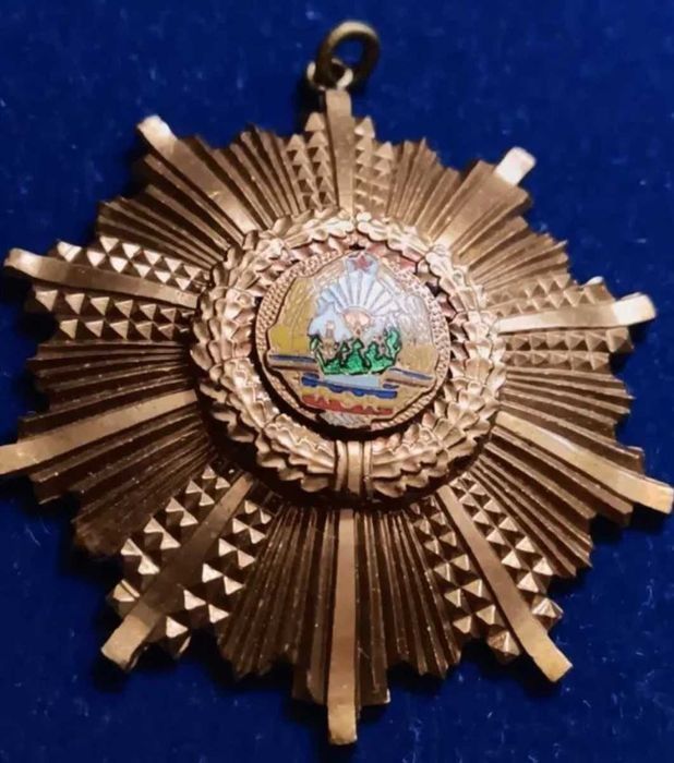 Ordinul 23 August 1944,Distinctie, Medalie veche, decorație razboi WW2