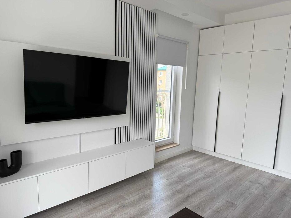 Proprietar, inchiriez garsoniera Cosmopolis