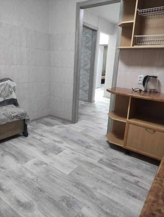 Сдам 2 комн. квартиру район 8 школы