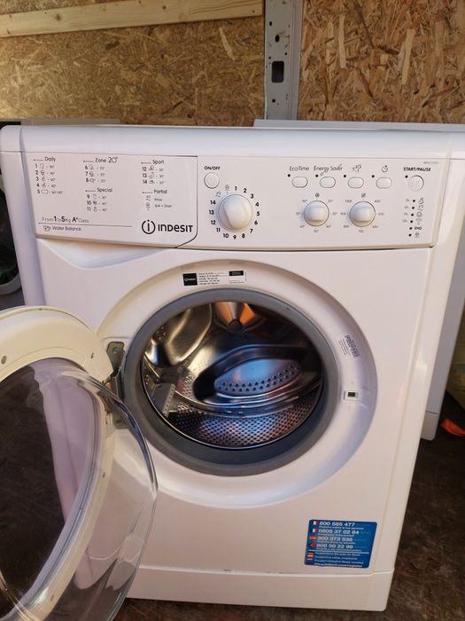 Indesit slim 400 lei