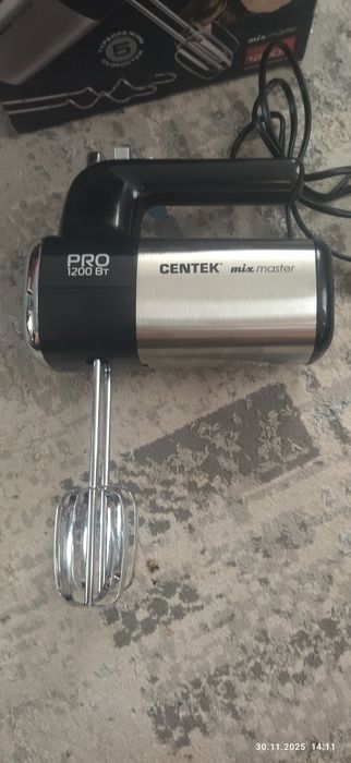 Продам  миксер новый