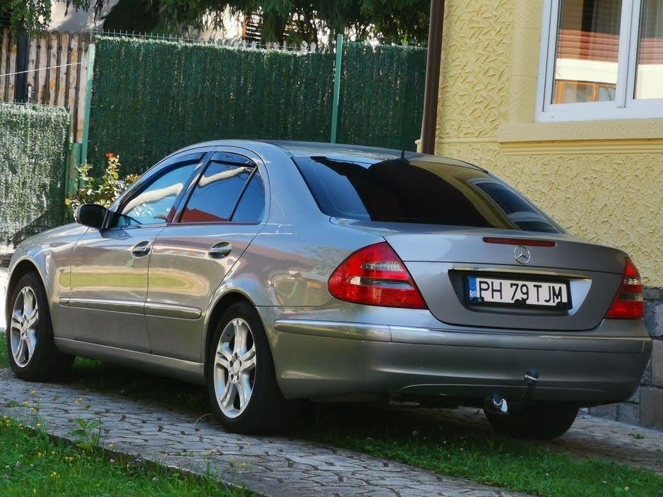 MERCEDES-BENZ E-Class 2004 — imagine 2