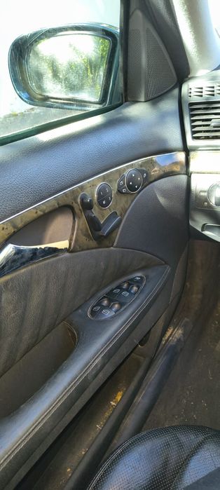 MERCEDES-BENZ E-Class 2002 — imagine 3