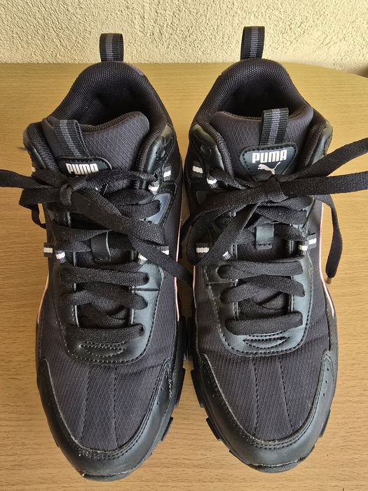 Adidasi Puma marimea 37,5
