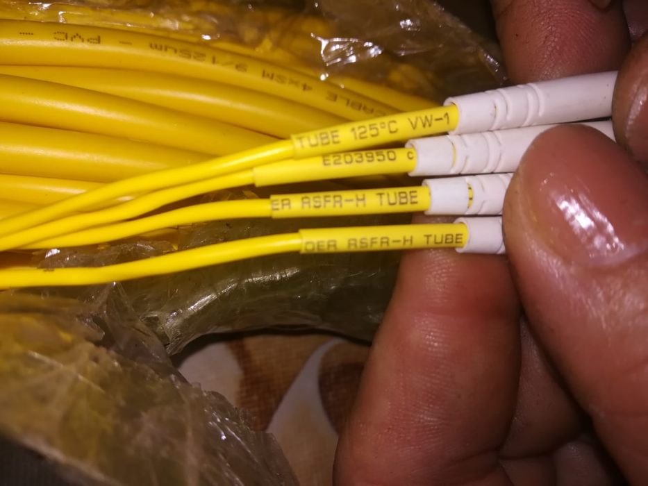 Продам оптиковолоконый кабель