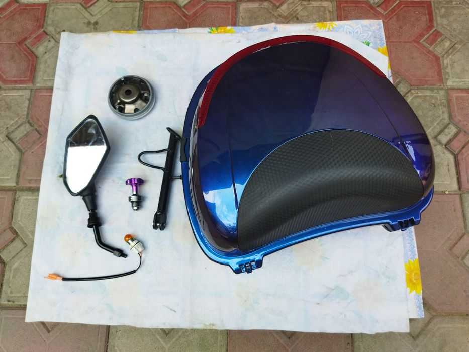 Продам мотобокс .