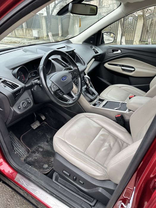 Ford Kuga Titanium
