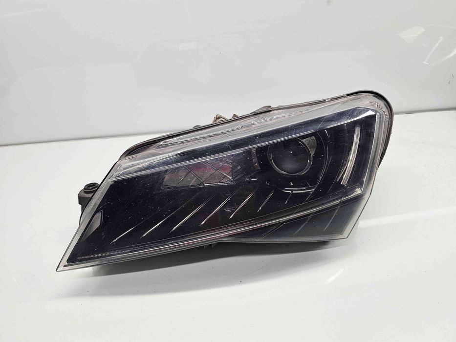Far stanga Skoda Superb III Combi (3V5) [Fabr 2015-2024] 3V2941015A