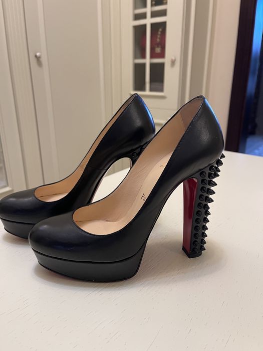 Pantofi Christian Louboutin