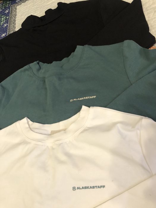 Кофты три цвета