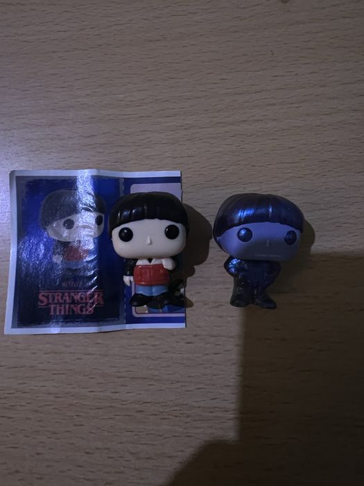 stranger things kinder joy фигурки