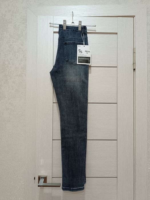Новые женские джинсы