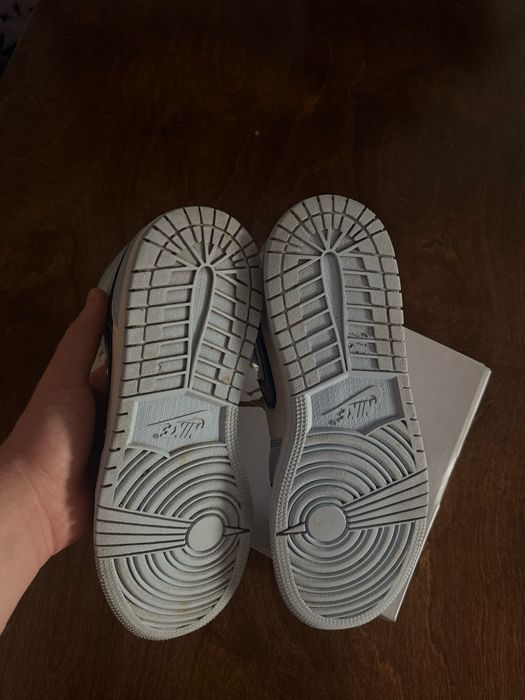 Nike Air Jordan 1 Mid