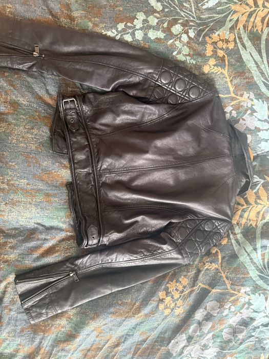 Vand geaca de piele GUESS