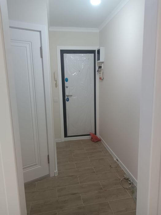 Поклейка обоев покраска стен