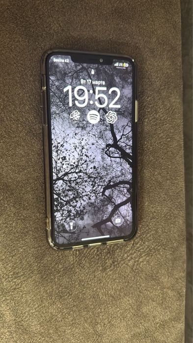 Обменяю айфон 11 про макс