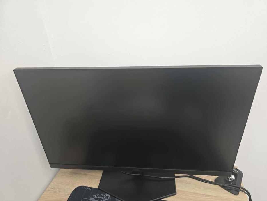 Monitor Gaming AOC Q27G42XNE, 27", QHD (2560x1440), Fast VA, 180Hz, 1 ms GtG (Като нов)
