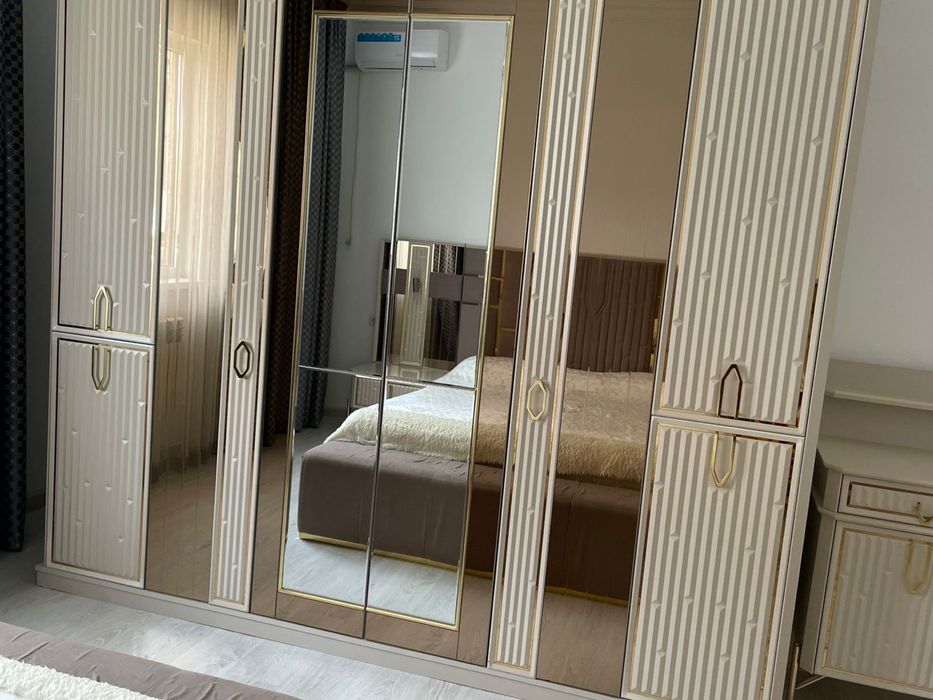 Спальный гарнитур в отличном состоянии