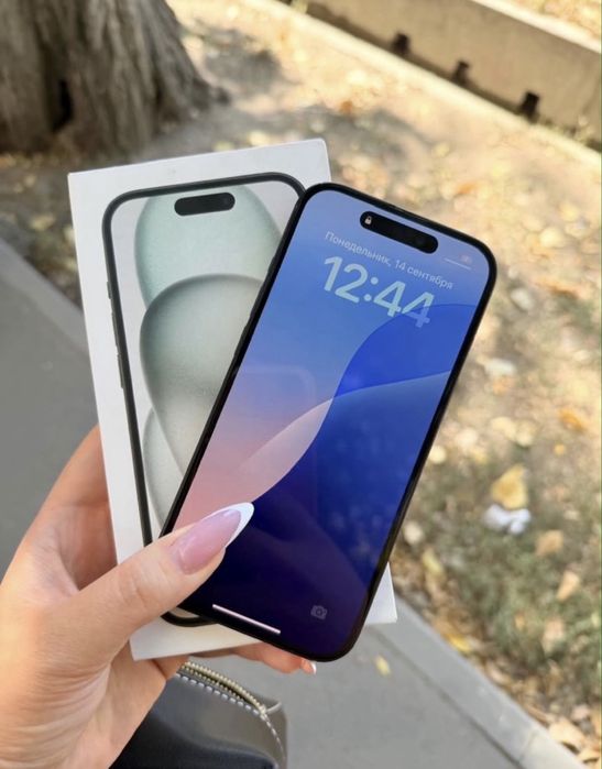 Продам iPhone 15 128g в очень хорошем состоянии!