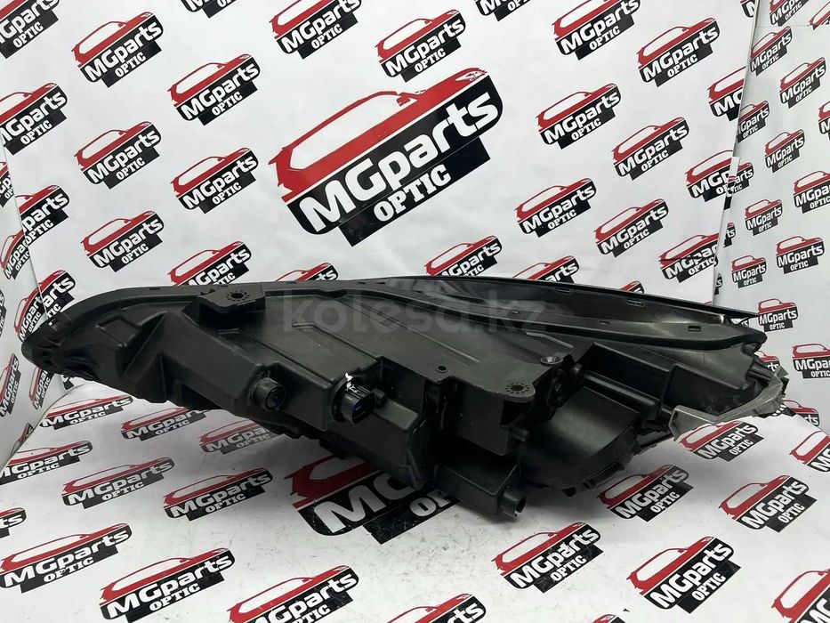 Фары на Hyundai Elantra