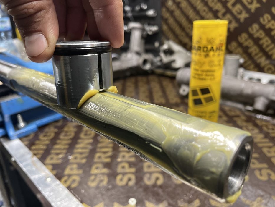 BMW E60 кормилна рейка с 24 месеца гаранция.