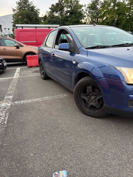 FORD Focus 2008 — imagine 5