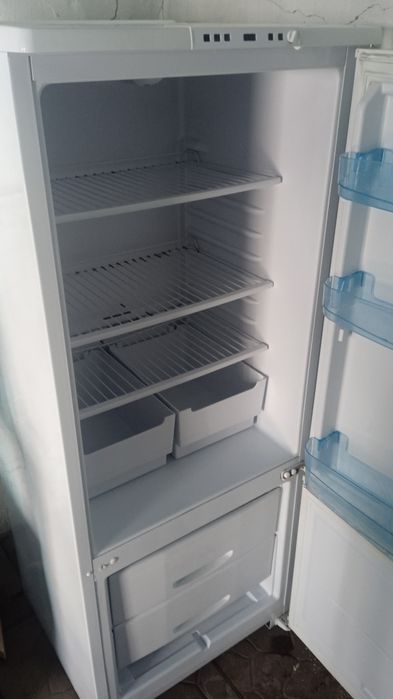 Продам холодильник Бирюса