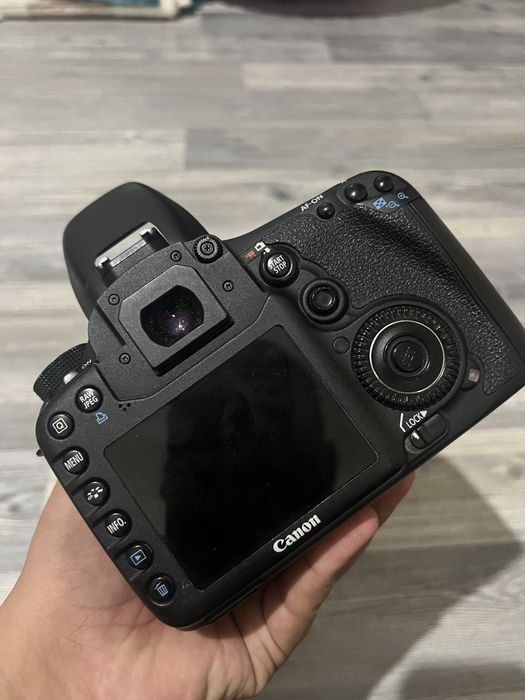 Фотоаппарат Canon 7D