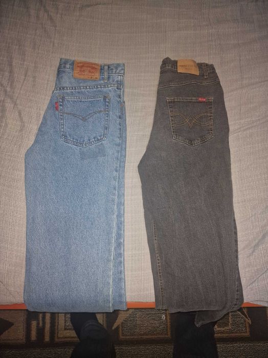 Vand lot de pantaloni barbatesti