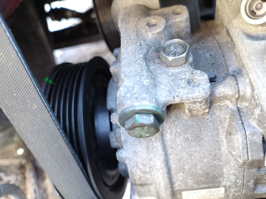 Compresor ac clima 1.6 benzină audi A3 golf 5 touran Seat Leon
