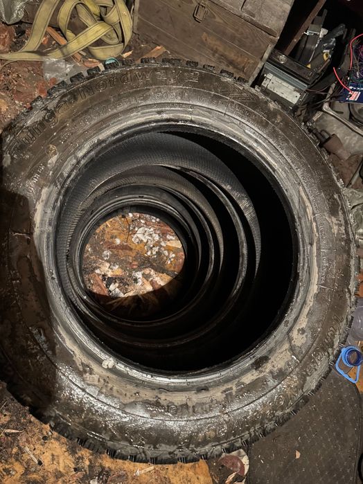 Продам резину хорошую