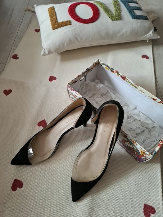 Обувки Reserved 37