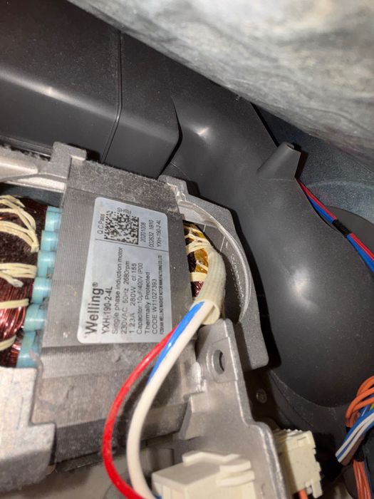 Сушилня Hotpoint Ariston