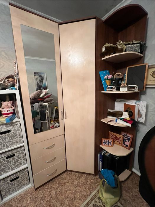 Продам шкаф