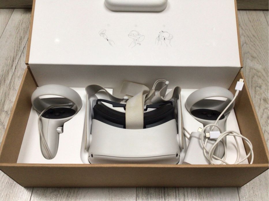 Oculus Quest 2 64GB - stare foarte bună