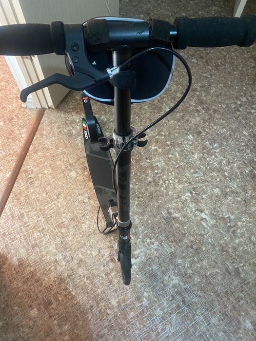 Самокат подростковый в отличном состоянии